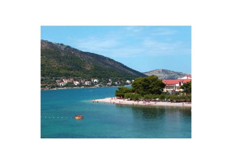 Holiday Oasis  – photo 15