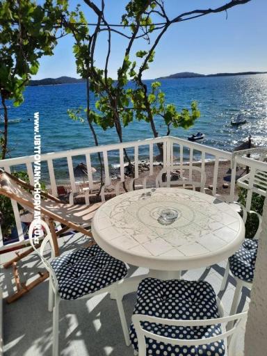 Apartments Neda – photo 8