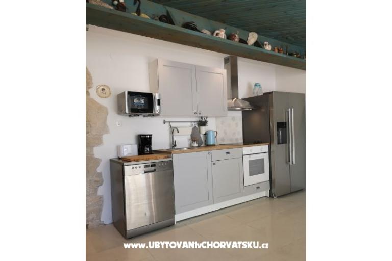 Villa Seaside Žaborić – photo 14