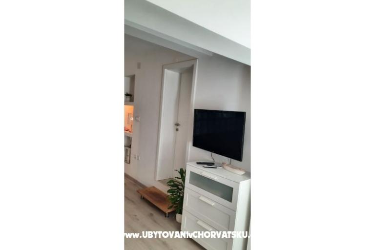 Villa Seaside Žaborić – photo 28
