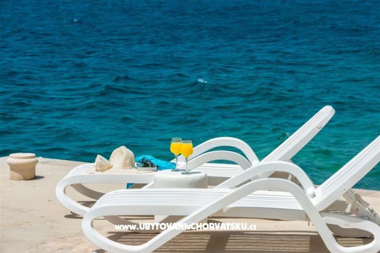 Villa Ratac Beach Apartments – photo 3