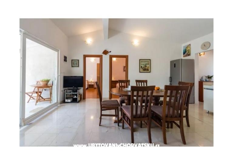Apartments Anka – photo 4