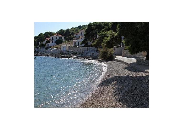 Stomorska Bay Studios – photo 6