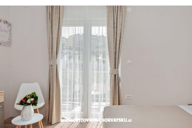 Anić Amazing Apartments DELUXE – photo 6