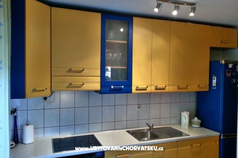 Apartment Bol - Split – photo 11