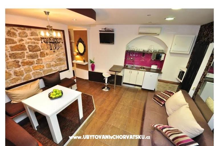 Apartment ANITA & Kuni-Centar – photo 3