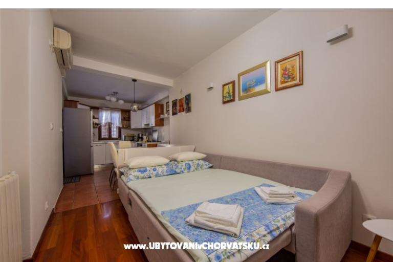 Apartment Mime – photo 13