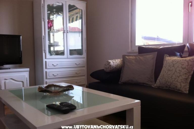 Apartments Villa  IVA – photo 16