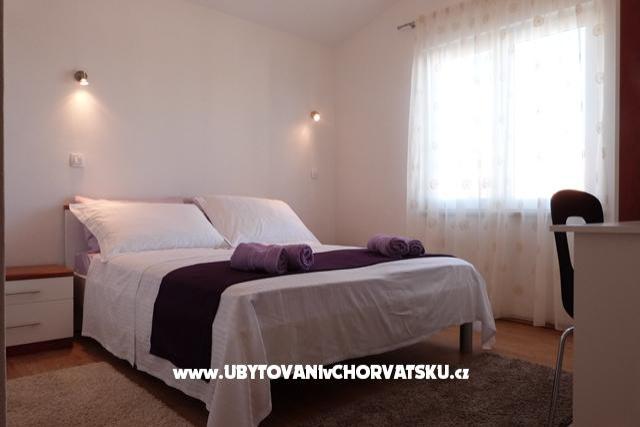 Apartments Villa  IVA – photo 3