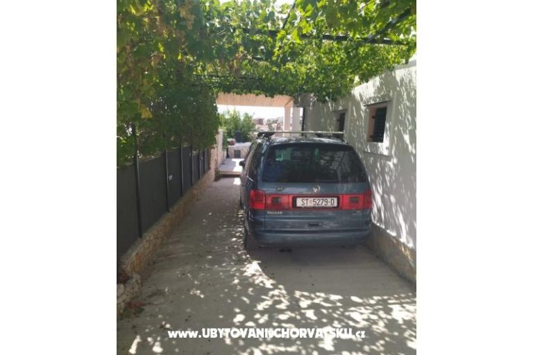 Apartment Deni – photo 21