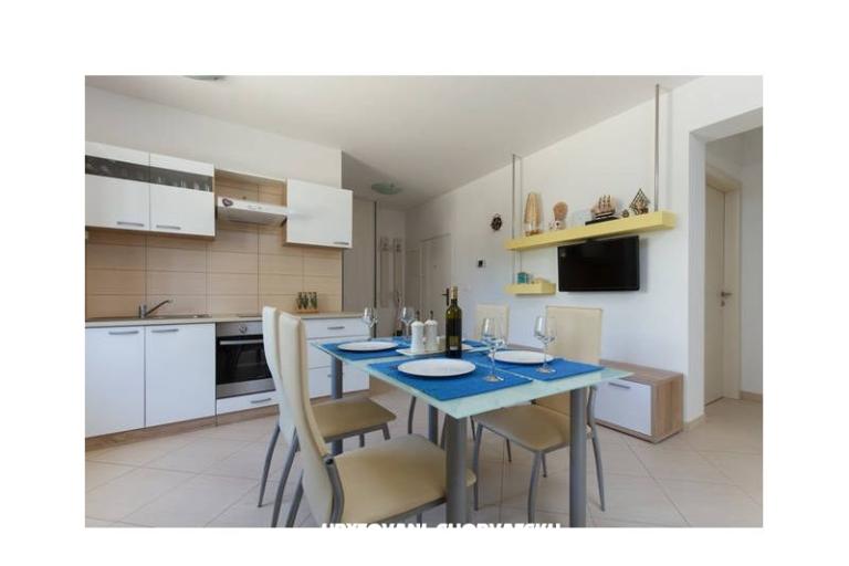 Apartments Dijana – photo 13