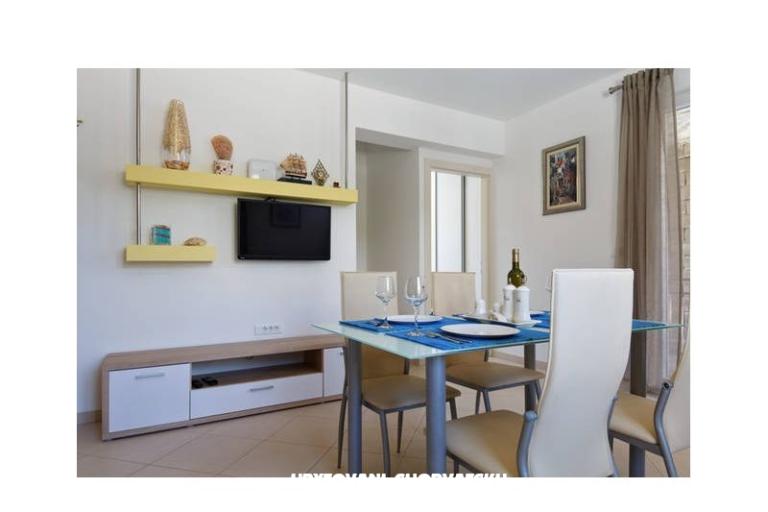 Apartments Dijana – photo 14