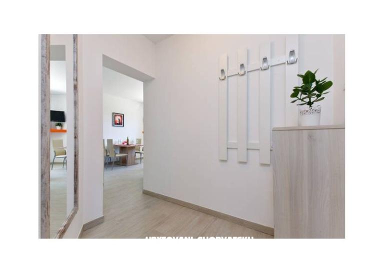 Apartments Dijana – photo 7
