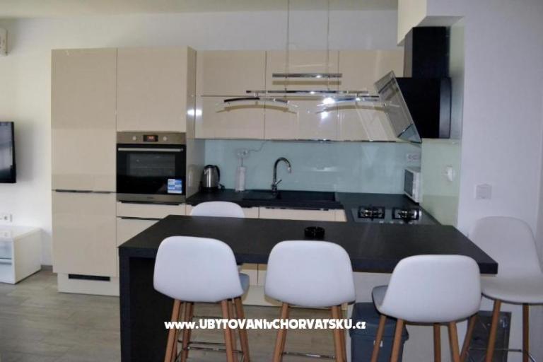 Split Apartment Ivana 1 – photo 3