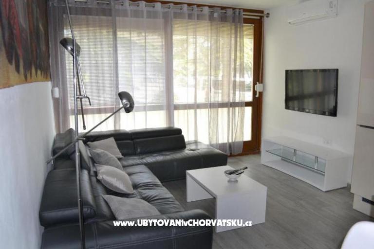 Split Apartment Ivana 1 – photo 4