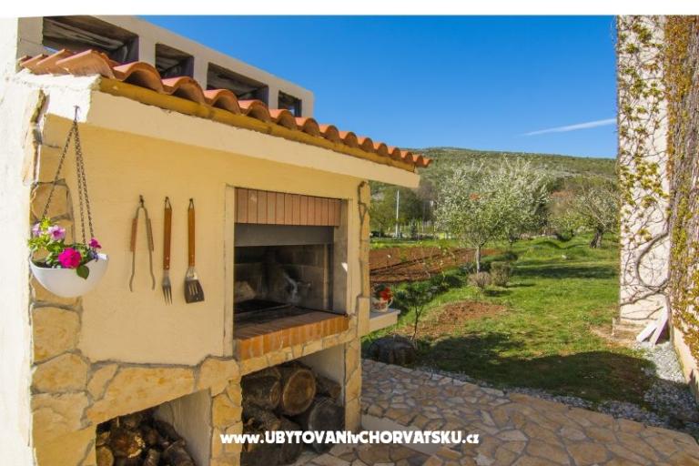 Villa Romansa- 22 km from Split – photo 9