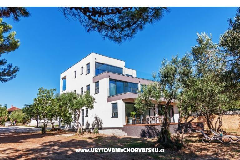 Punta Aqua – photo 2