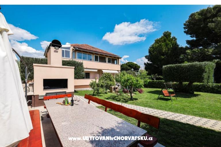 Apartments Becky – photo 15