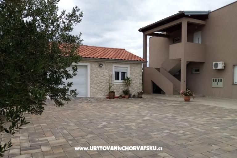 Apartments Lara – photo 5