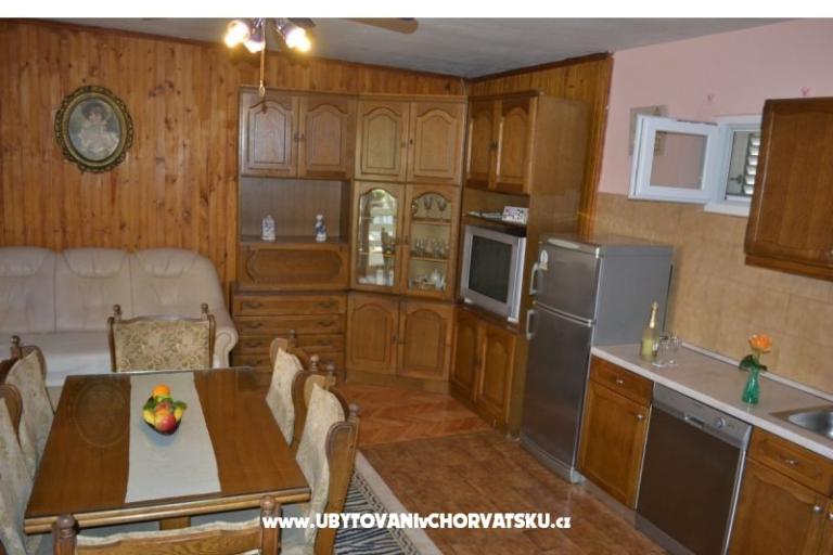 Apartments Mladenka – photo 12