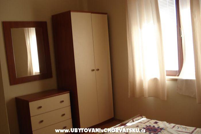 Apartments Sandra Sukošan – photo 4