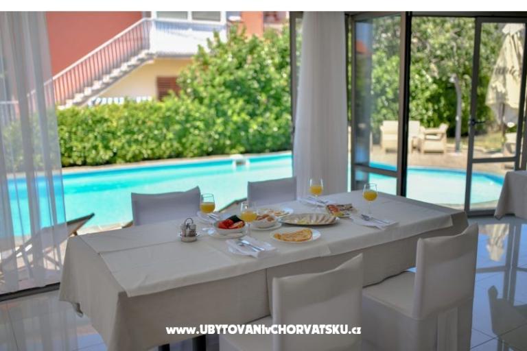 Hotel Levant – photo 13