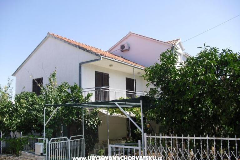 Apartments Vinka – photo 2