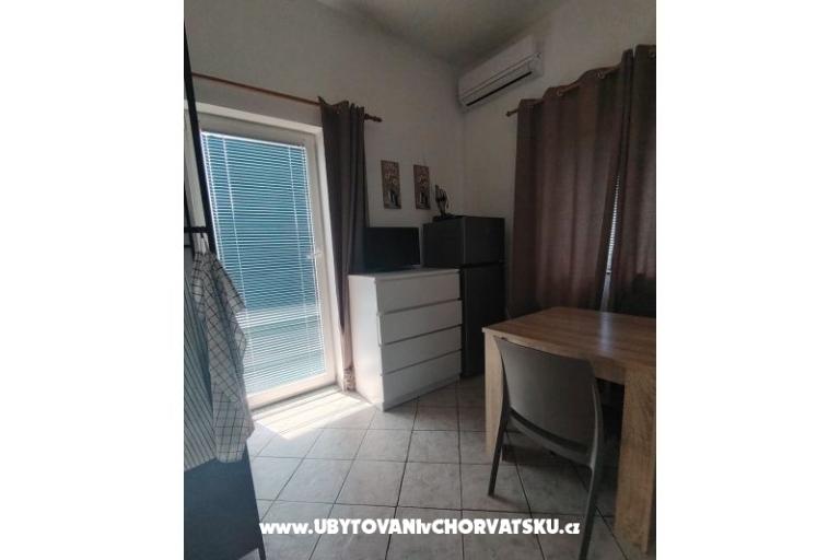Apartments Ciprijan i Bojka Matić – photo 33