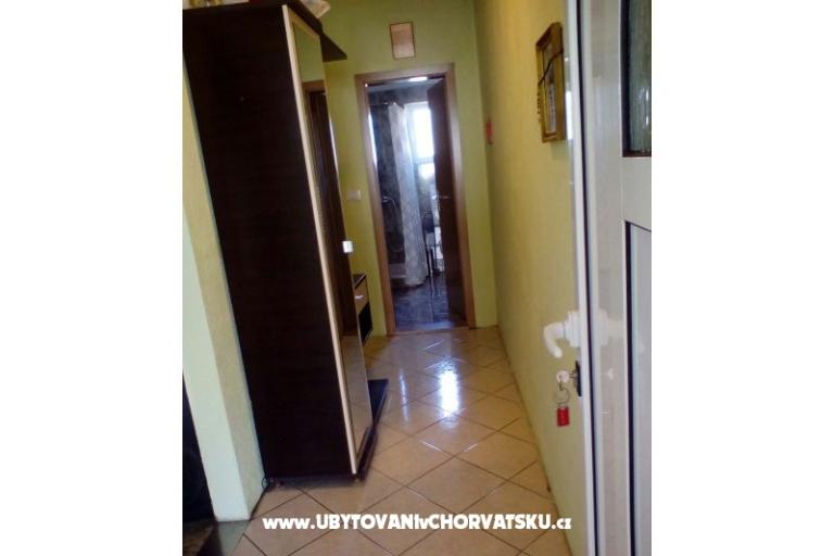 Apartments Ira – photo 2
