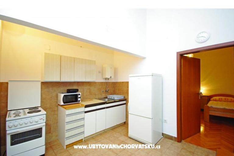 Apartments Mila – photo 13