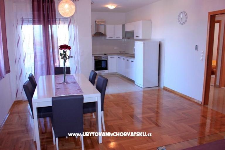 Apartment Anadina KOMFOR KRAJ PLAŽE – photo 3
