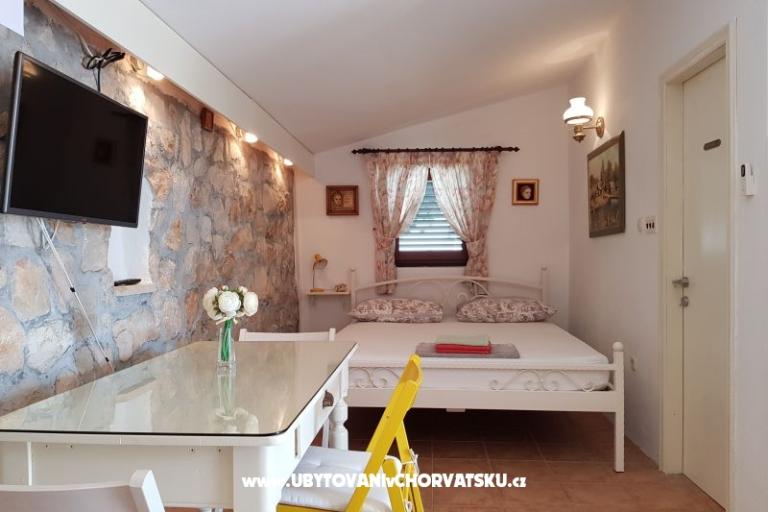Apartments Antonia – photo 12