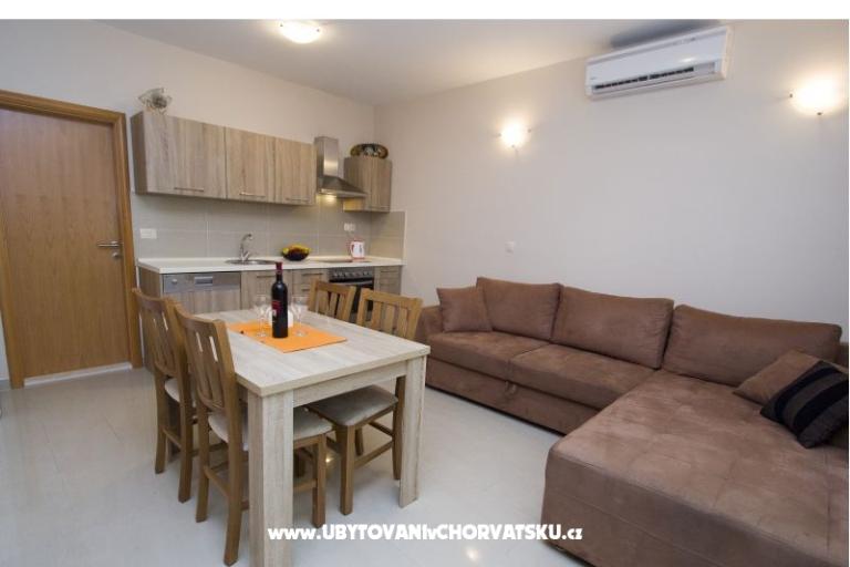 Apartments Igor & Marina – photo 11