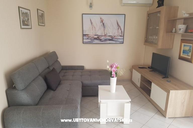 Apartments Ivan Okrug Gornji – photo 17