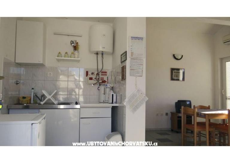 Apartments Jelena – photo 3