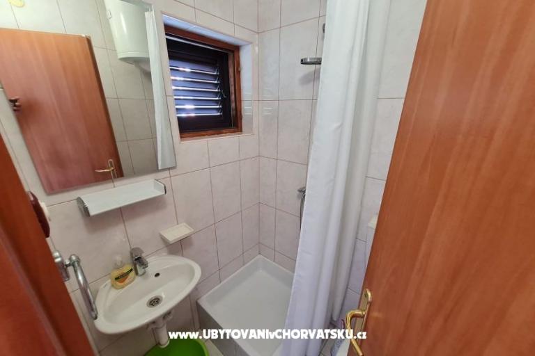 Apartments Katić Slatine – photo 11