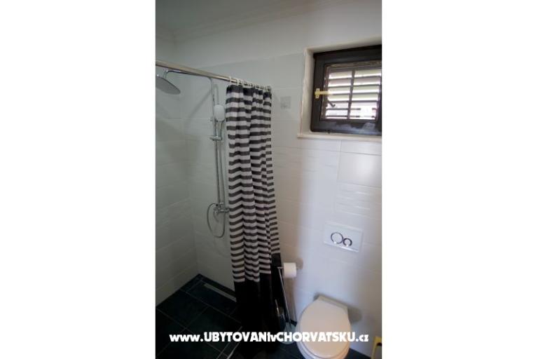 Apartments Laura – photo 15