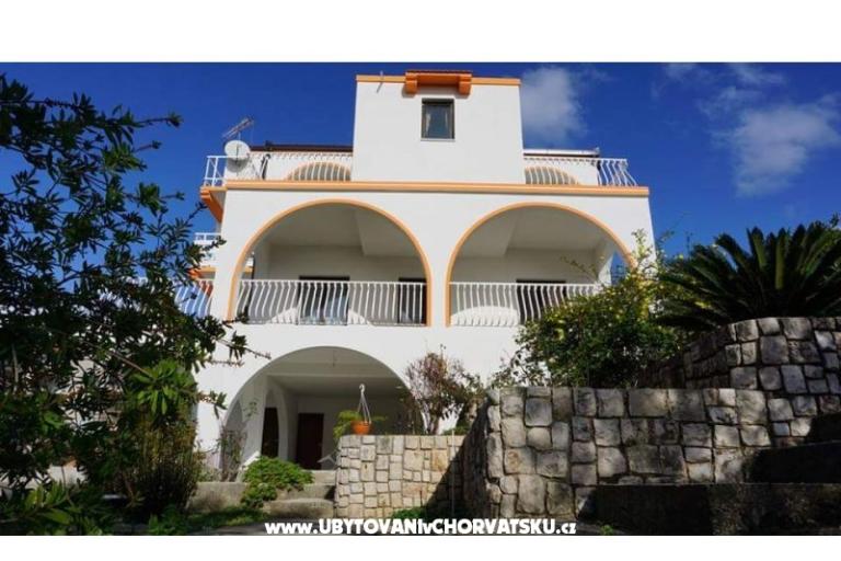 Apartments Laura – photo 2