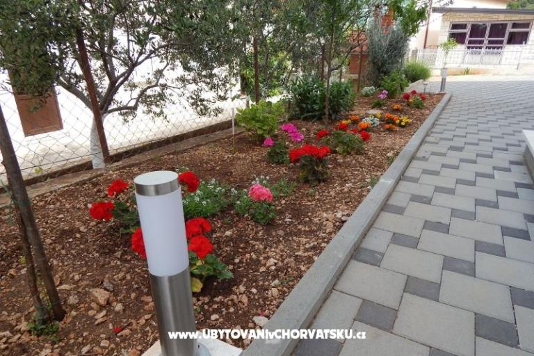 Apartments Linda – photo 14