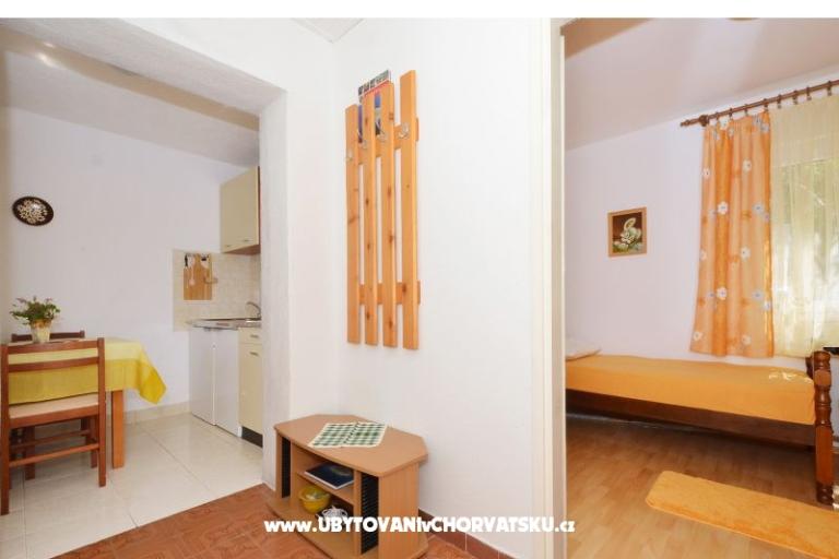 Apartments Mladen – photo 5