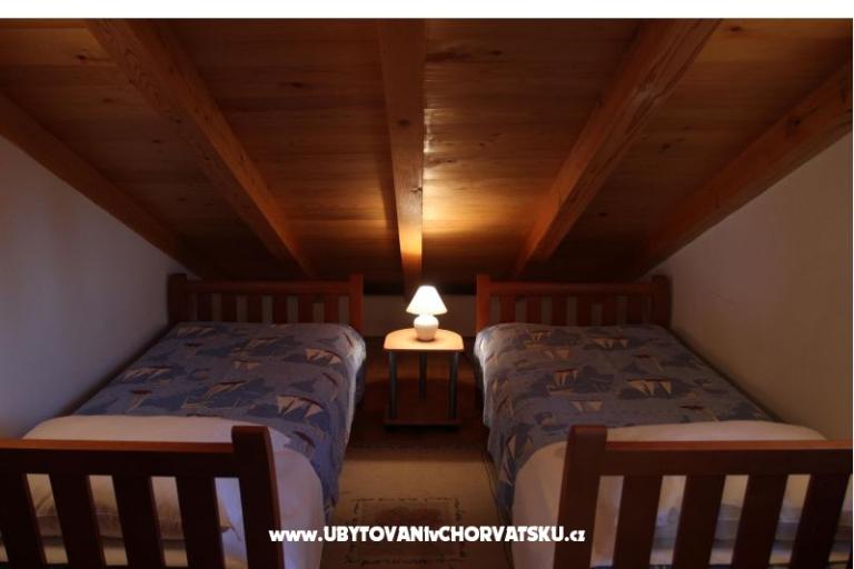 Apartments Pupic – photo 11