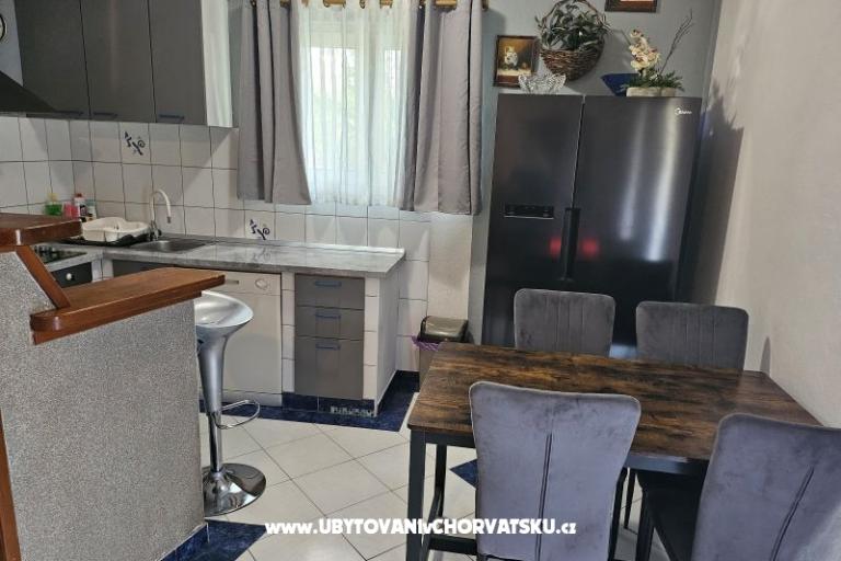 Apartments Sandra – photo 12
