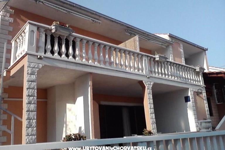 Apartments Suzi – photo 6