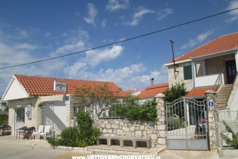 Apartments Tri palme – photo 4