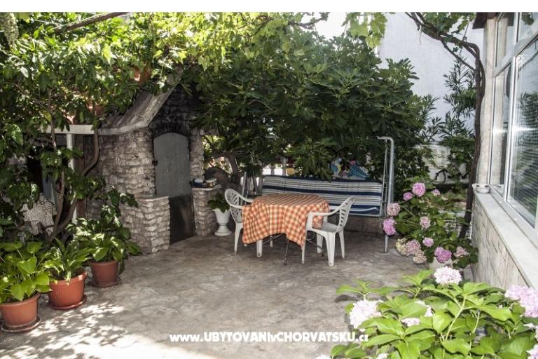 Apartments Vladić – photo 14