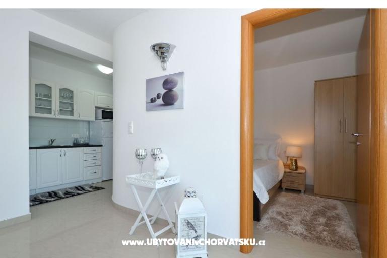 Apartments Igor – photo 11