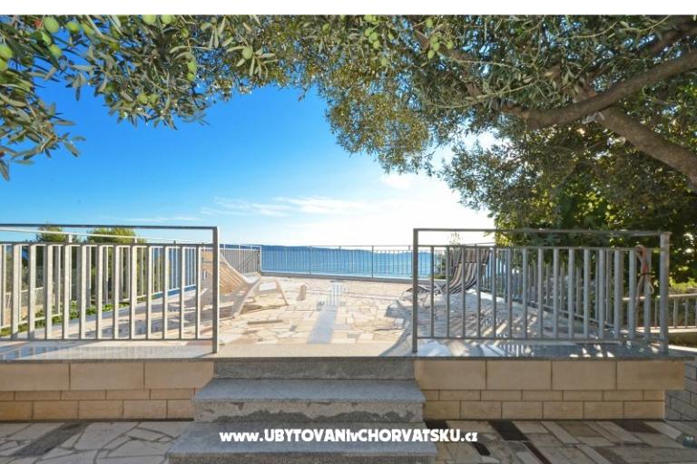 Apartments Lorna – photo 4