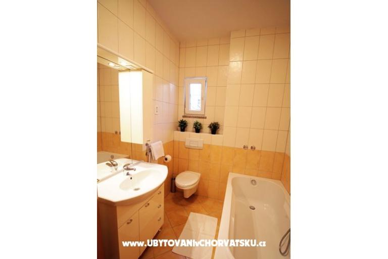 Apartments Stina – photo 12