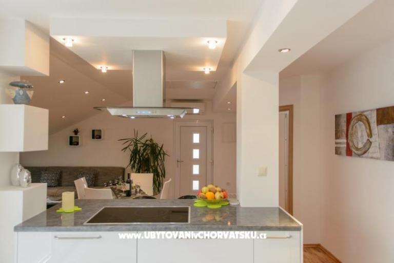 Apartments SUNNY – photo 6