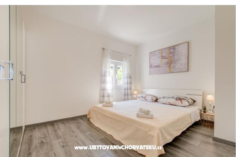 Apartments Ujevic – photo 9